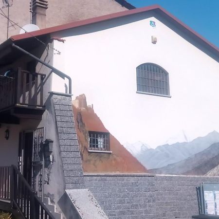 Вілла Casa Del Rustico, Indipendente Vista Sacra Con Dipinto Caprie Екстер'єр фото
